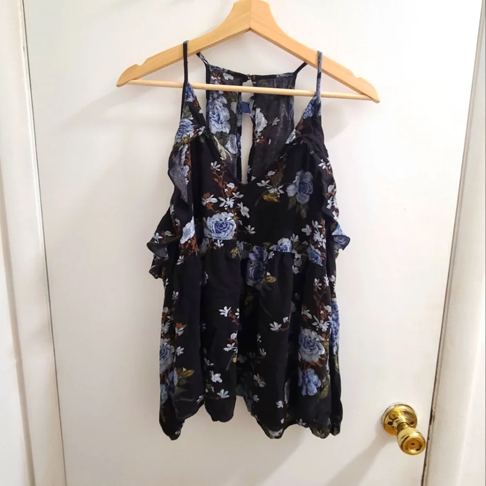 American Eagle Cold Shoulder Floral Top Medium - Picture 3 of 4